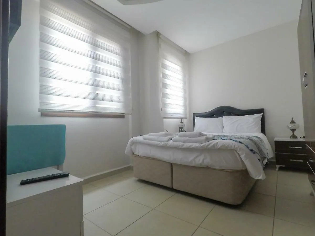 Eyna Hotel Фетхие